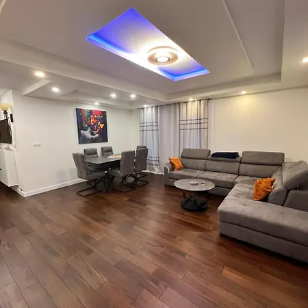 Brv Apartment *